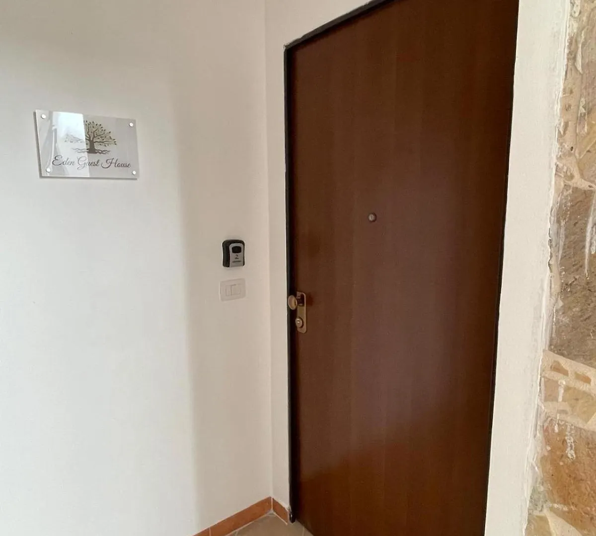 קטאניה Eden Guest House